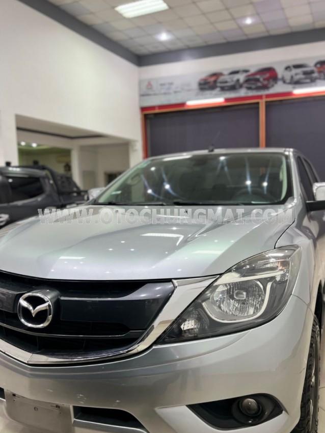 Mazda BT50 2.2L 4x2 AT