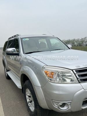 Ford Everest-2.5L 4x2 MT