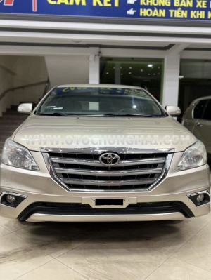 Toyota Innova-2.0E