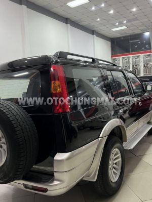 Xe Ford Everest 2.6L 4x2 MT