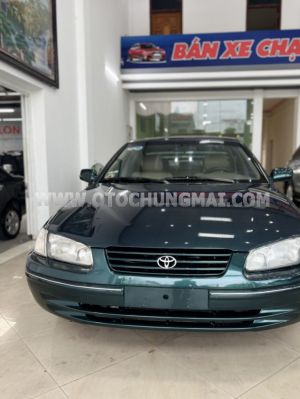 Toyota Camry-GLi 2.2