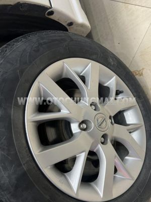 Xe Nissan Sunny XT Premium