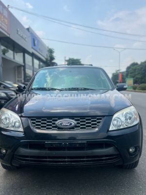 Ford Escape-XLT 2.3L 4x4 AT