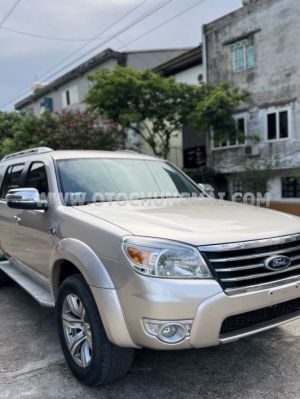 Ford Everest-2.5L 4x2 MT