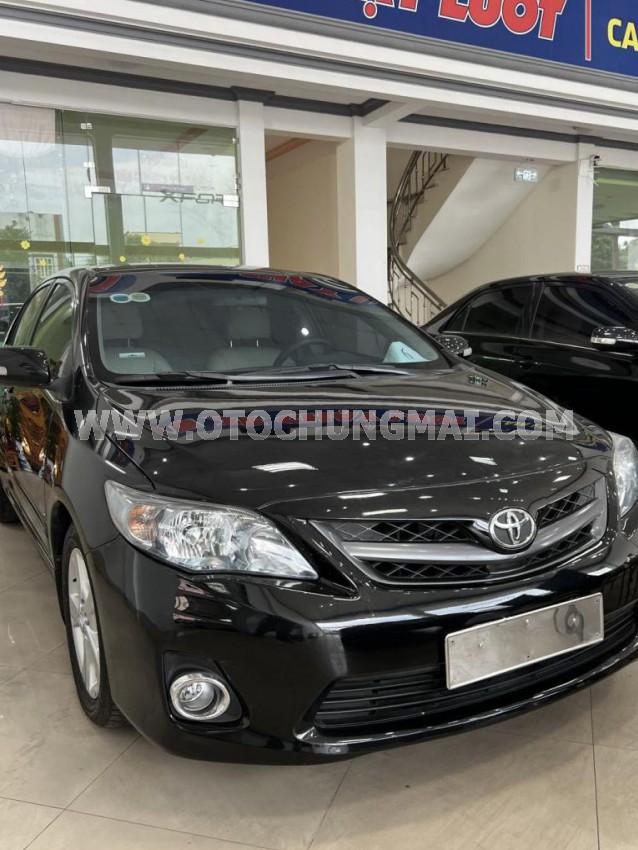 Toyota Corolla altis 2.0V