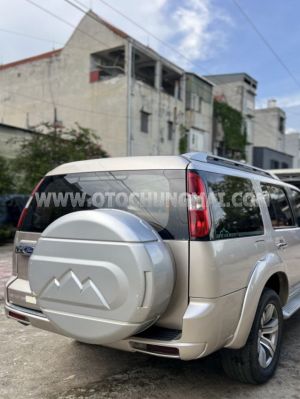 Xe Ford Everest 2.5L 4x2 MT