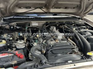 Xe Ford Everest 2.5L 4x2 MT