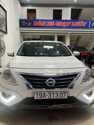 Xe Nissan Sunny XT Premium