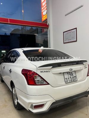 Xe Nissan Sunny XT Premium
