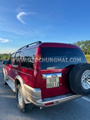 Xe Ford Everest 2.5L 4x2 MT