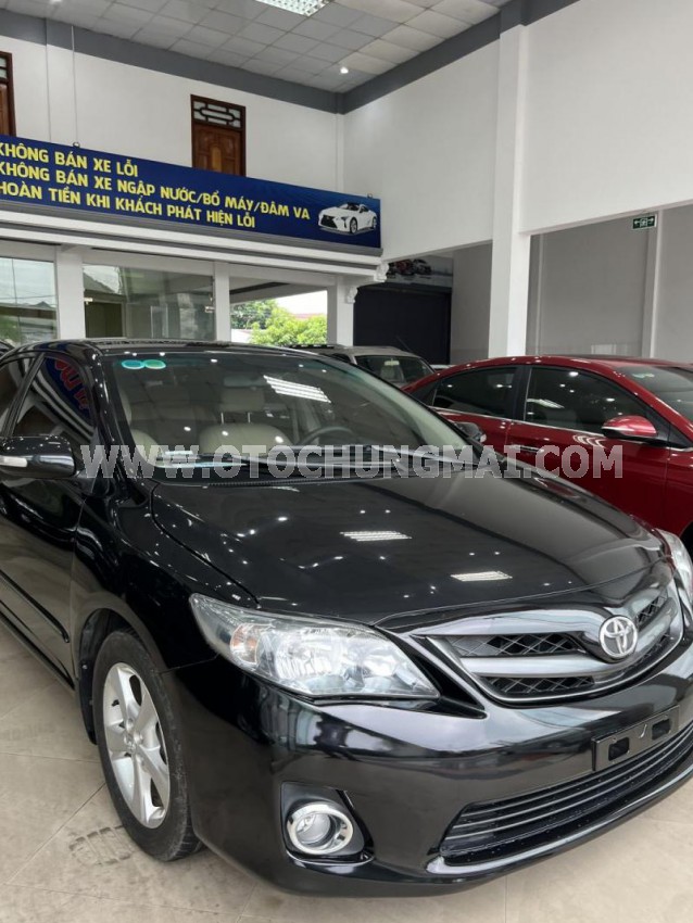 Toyota Corolla altis 2.0V