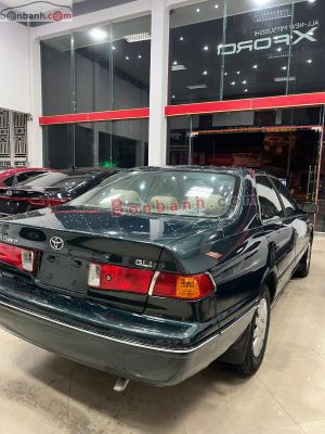 Xe Toyota Camry GLi 2.2