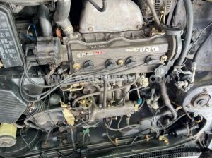 Xe Toyota Corona 1.6 MT