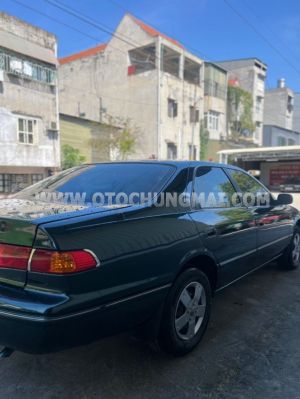 Xe Toyota Camry GLi 2.2