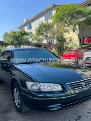 Xe Toyota Camry GLi 2.2