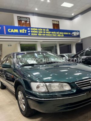 Xe Toyota Camry GLi 2.2