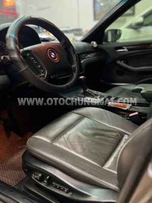 Xe BMW 3 Series 325i