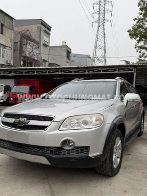 Chevrolet Captiva-LS 2.4 MT