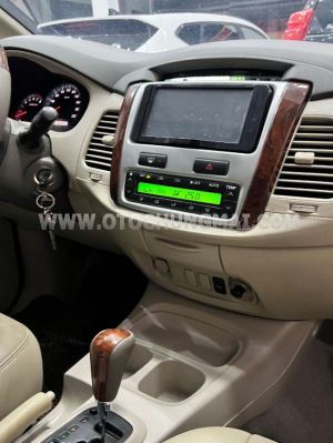 Xe Toyota Innova 2.0V