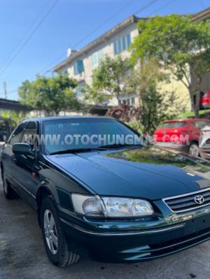 Xe Toyota Camry GLi 2.2