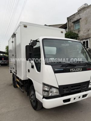 Isuzu QKR-QMR77HE4 Thùng Kín