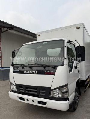 Xe Isuzu QKR QMR77HE4 Thùng Kín