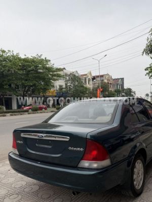 Xe Ford Laser Deluxe 1.6 MT