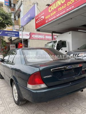 Xe Ford Laser Deluxe 1.6 MT