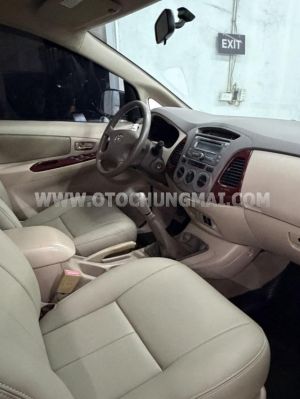 Xe Toyota Innova G