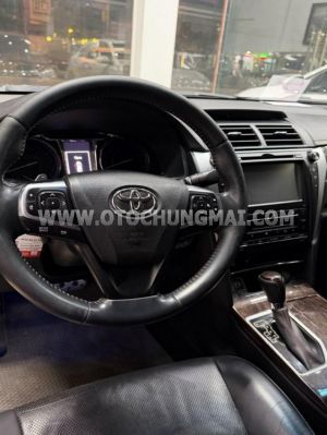 Xe Toyota Camry 2.5Q