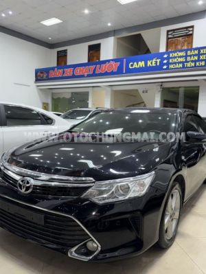 Xe Toyota Camry 2.5Q