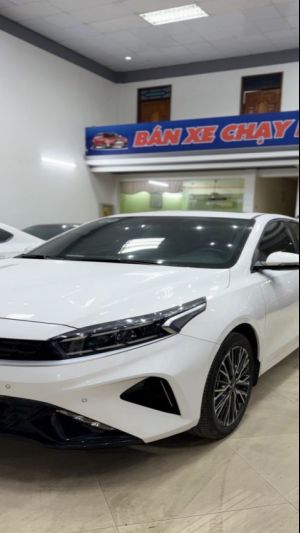 Xe Kia K3 Premium 1.6 AT