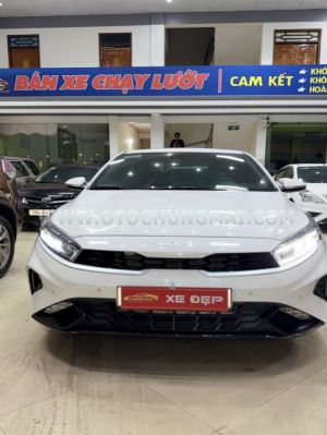 Kia K3 Premium 1.6 AT