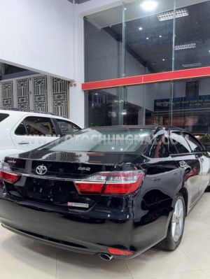 Xe Toyota Camry 2.5Q