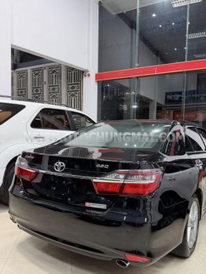 Xe Toyota Camry 2.5Q
