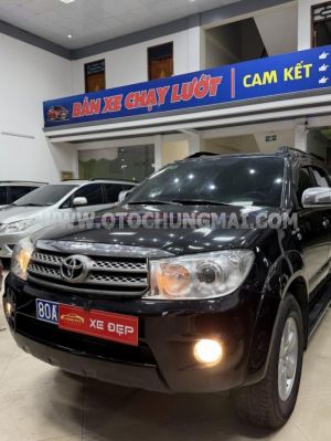 Toyota Fortuner 2.7V 4x4 AT