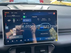 Xe VinFast VF8 Eco AWD