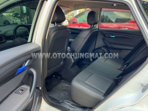 Xe VinFast VF8 Eco AWD