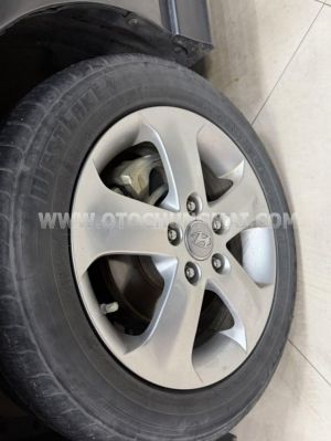 Xe Hyundai Avante 1.6 AT