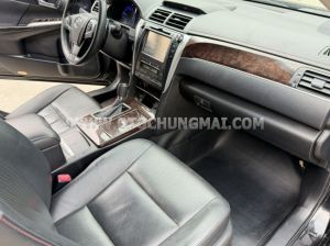 Xe Toyota Camry 2.5Q
