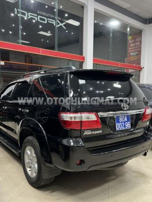 Xe Toyota Fortuner 2.7V 4x4 AT