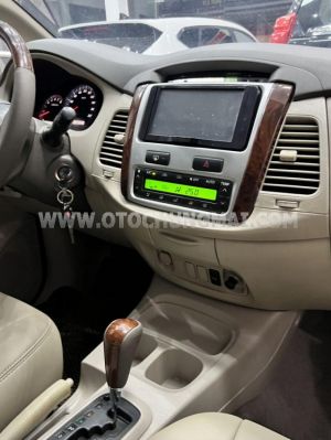 Xe Toyota Innova 2.0V
