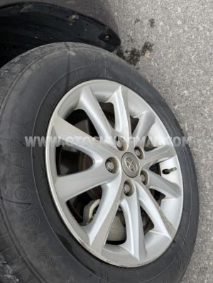 Xe Toyota Camry 2.4G