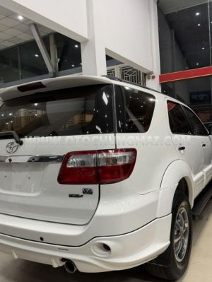 Xe Toyota Fortuner TRD Sportivo 4x4 AT