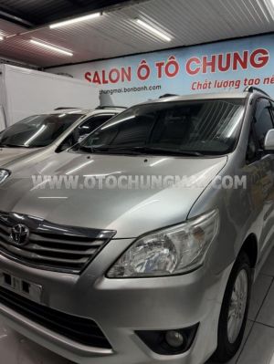 Xe Toyota Innova 2.0V