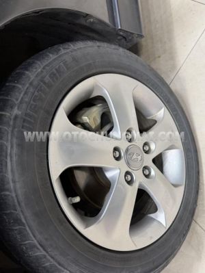 Xe Hyundai Avante 1.6 AT