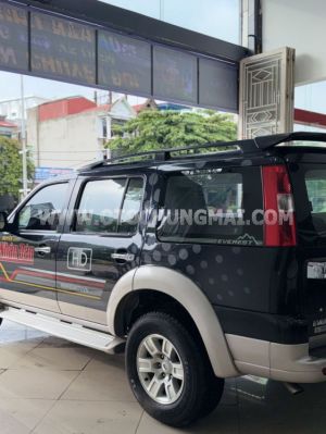 Xe Ford Everest 2.5L 4x4 MT