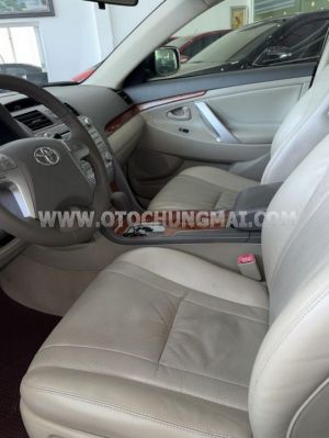 Xe Toyota Camry 2.4G