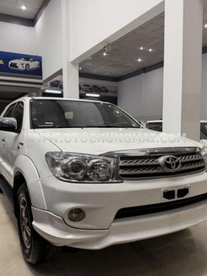 Xe Toyota Fortuner TRD Sportivo 4x4 AT