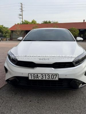 Kia K3-Premium 1.6 AT